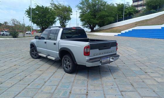 CHEVROLET S10 2.4 ADVANTAGE 4X2 CD 8V FLEX 4P MANUAL